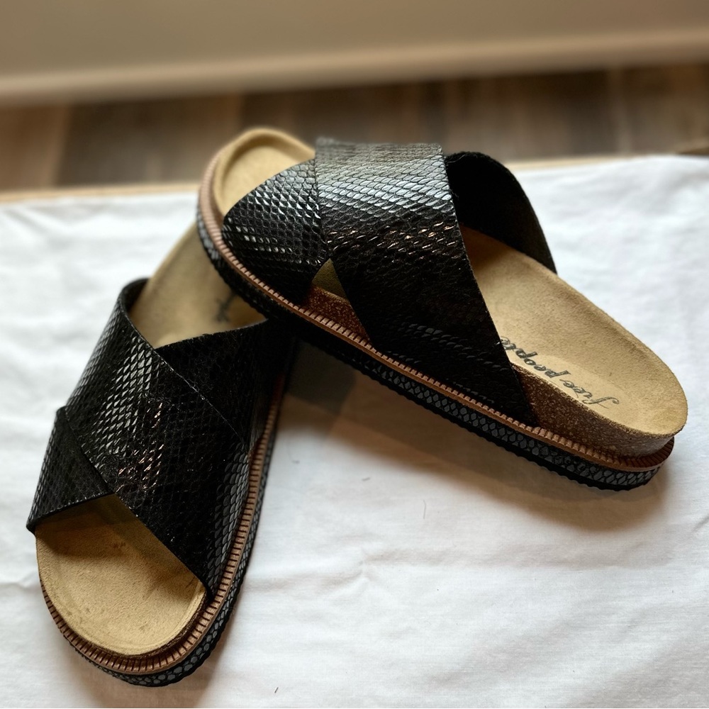 Free People Criss Cross Sandal